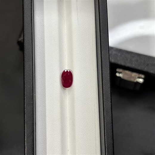 Pigeon Blood Red Ruby, 2.20 Carat, Oval Burma Ruby - Etsy