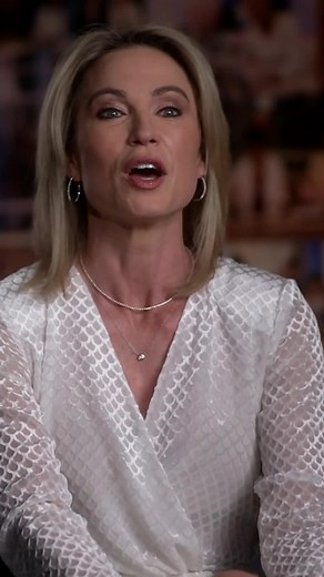 #AmyRobach honors #RobinRoberts with her favorite memory for Robin's 20th anniversary at #GMA ❤️ #goodmorningamerica