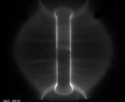 #Throwback to the Mega Amp Spherical Tokamak (MAST), the predecessor to MAST Upgrade (MAST-U), celebrating its first plasma in December 1999. Check out this old MAST pulse! To find out more about MAST-U, the UK's national fusion experiment, visit https://ccfe.ukaea.uk/programmes/mast-upgrade/ #ThrowbackThursday | UK Atomic Energy Authority