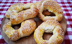 BosanskI đevrek - Recept za univerzalno tijesto koje možete koristiti za sve