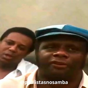 🎶✨ O partido alto é uma das joias mais puras do samba, marcado pelo improviso, pela roda e pelo verso afiado 🎤🥁. No batuque do tantan, pandeiro e cavaquinho, ele nasce da interação entre quem canta e quem responde, criando um diálogo musical cheio de malandragem e poesia 🎵🪘. 🌟 Entre seus grandes mestres, Candeia brilhou como um dos maiores defensores da autenticidade do samba, usando o partido alto para valorizar a cultura negra e a raiz do carnaval carioca 🖤🎭. 🎩 Já Tantinho da Mangueir