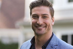 When Calls The Heart Spoilers: Daniel Lissing Misses WCTH, But Has Zero Regrets About Leaving