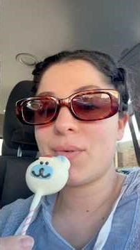 got a lot of work done today so I had to treat myself 🤍🐻‍❄️ #holidaysonshorts #vlogmas