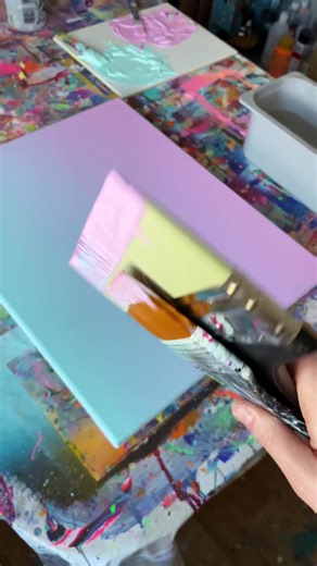 Laying down some delicious pastels for a new piece with my new 8” liquitex brush 🤌🏼🤩 #foryoupage #fyp #art #painting #gradient