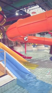 Who is visiting the UK’s Number 1 tropical, indoor aqua park today?! Plenty of time for a visit today! We don’t close until 5pm and walk-ins are welcome. Everyone is guaranteed entry today and queues for the rides are minumal. There’s also NO TIME RESTRICTION at the moment so you get to stay for the full day! 🤗💦🌍 | Waterworld