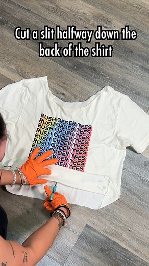 7.6K views · 130 reactions | DIY T-shirt hacks!! Who's trying this one? 樂 #diy #diycrafts #diyclothes #tshirtcutting #tshirtdesign #tshirtprinting #tshirtshop #tshirtstyle #screenprint #screenprintinglife #screenprinted #artistsoninstagram #artchallenge #painting #oddlysatisfying #satisfyingvideo #satisfyingart #satisfying #satisfiedcustomer #satisfaction #satisfyingsounds #graphics #tshirt #tshirtlife #graphicdesigndaily #thedesigntip | Rush Order Tees | Facebook