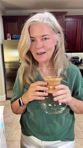 Unboxing the CHEMEX Pour Over Coffee Maker and I’ve been wanting one of these for so long.