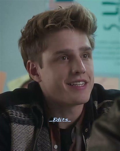 Kang & Klara & Diego II It’s hard watching my best friend fall for the same girl I love #shorts