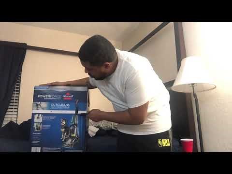 BISSELL POWERFORCE REVIEW | Powerbrush Pet Carpet Cleaner