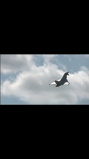 Unbelievable Vertical Take of From Eurofighter Typhoon at RAF Coningsby