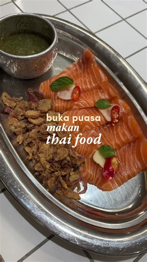 Delicious Thai Food Experience at Nam Sai in Bandung