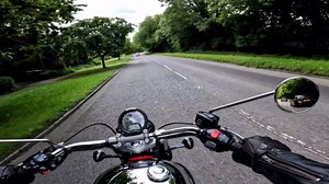 Reflecting on the 2023 Triumph Bonneville Speedmaster Chrome Edition - review 4K