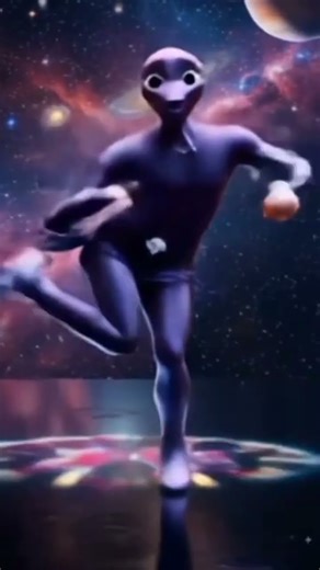 "Alien Funny Dance 2025 🛸💚 | Viral Alien Dance Video 😂🔥"