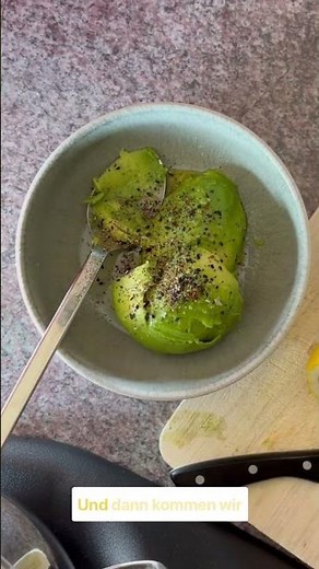 🥑 Cremige Avocado-Creme in 5 Min. – einfaches, schnelles & super leckeres Rezept für jeden Tag!