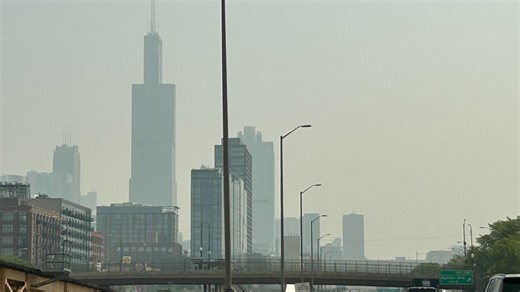 When will Chicago's air quality improve? What to know as alert remains in effect