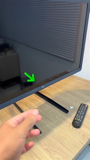Consejos Increíbles on Instagram: "Convierte tu tele vieja en Smart TV con solo un cable USB #TrucoTecnología #SmartTV #TelevisiónAntigua #AhorroTecnológico #CableUSB TecnologíaFácil TutorialTV OficialDroid VidaHacker ConsejosTecnológicos"