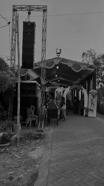 TUKANG SOUND BAGIAN SAD #Sou #soundsystemmalang #soundsystem #soundviral #bakolsuoro #fypシ #fypシ゚viral #berandatiktok #berandafyp #storysoundsystem #soundsystembattle #sotrytime