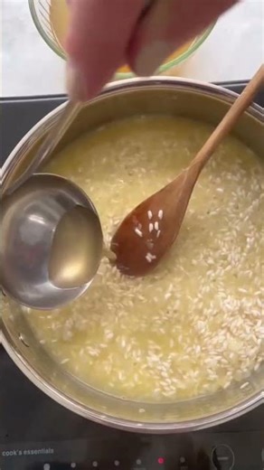 Lemon Risotto (Risotto al Limone) #risoto #italianrecipes