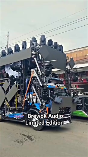 Cak Met Lumajang on Instagram: "Detik-detik Brewok Limited Edition menuju Garis Start #Brewokaudio #BrewokLimitededition #PesonaGondangLegi #fyp"