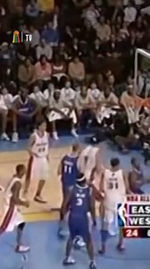 Lygiai prieš 20 metų, 2005 m. vasario 20 dieną, Žydrūnas Ilgauskas antrą kartą žengė ant parketo per NBA „Visų žvaigždžių“ rungtynes ir šį kartą buvo ryškus – 12 taškų, 7 atkovoti kamuoliai, 2 blokai ir 1 rezultatyvus perdavimas. Ž. Ilgauskas iki dabar yra daugiausiai taškų „Visų žvaigždžių“ rungtynėse įmetęs lietuvis 🏀🇱🇹 #throwback #ThrowbackThursday #LTUbasketball | LTU Basketball