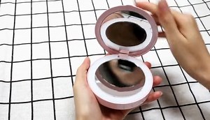 Watch Portable LED Compact Mirror with Double-sided Makeup Mirror on Amazon Live