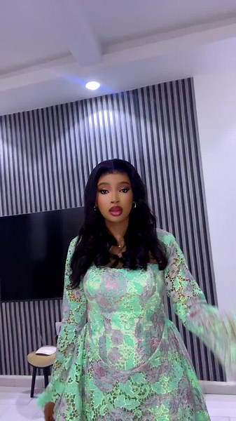 @Aïcha koné music #tiktoksenegalaise🇸🇳🇸🇳 #viralvideo