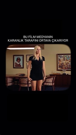 Movie Club on Instagram: "Bombshell (2019) Fox News’teki cinsel taciz skandalını konu alan, Oscar ödüllü bir film. Charlize Theron, Nicole Kidman ve Margot Robbie’nin güçlü performanslarıyla #MeToo hareketinin sinemadaki en çarpıcı yansımalarından biri. #margotrobbie #charlizetheron #nicolekidman #bombshell #taciz #medya #filmönerisi #skandal #adalet"