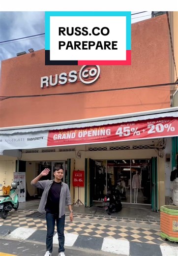 @russ and co Kini Sudah Hadir Di Kota Parepare, Fashion Moder Basic, Sejak 2014 Asal Bandung Yang Lengkap Untuk Pria, Wanita, Dan Anak Anak. #proudtobe #russ #russparepare #parepare #fashionparepare