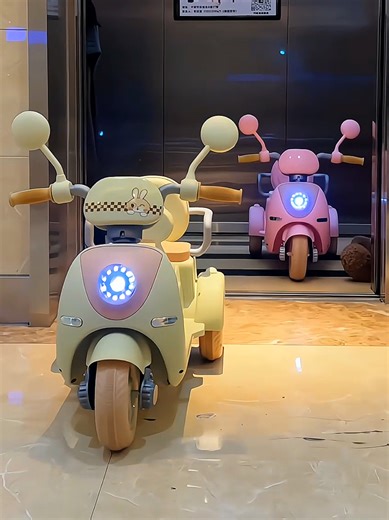 Motor Motoran Anak dengan Remote Controller yang Aman