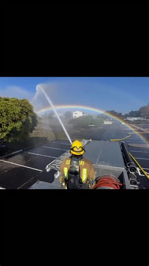 🚒 Training in Los Osos! 🌈 Firefighters from San Luis Obispo County Fire Station 15 in Los Osos conducted relay pumping training this week with Medic Engine 15 and Reserve Engine 215. Relay pumping allows multiple engines to move water over long distances or in areas with limited hydrant access — ensuring firefighters always have the water supply they need to protect the community. 💧 This training keeps our crews sharp and ready to serve Los Osos and beyond. #CALFIRE #SanLuisObispoCountyFire #