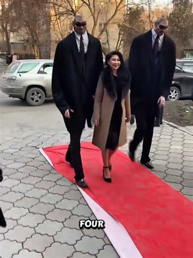 Who are the four most heavily guarded people in the world? #for #vyp #foryoupage❤️❤️ #celebrity