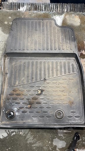 Maximize your clean with foam using the Mr. Sprayer Foamer Pump Atomizer! #detailing #clean #cleantok #beforeandafter #satisfying #carlover #learnhow #cars #trucks #restore #dirty #fyp #viral #truck #trucks #offroad