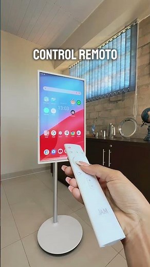 Pantalla móvil JAM 32" UHD 4K Smart táctil c/ control