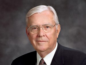 M. Russell Ballard i le 95 o Tausaga