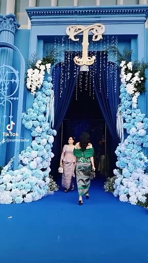 Exploring an Elegant Entrance with Floral Decorations