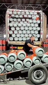 Gas Cylinder Throwing Mastery 💪 — Perfect Rhythm, Perfect Stack!