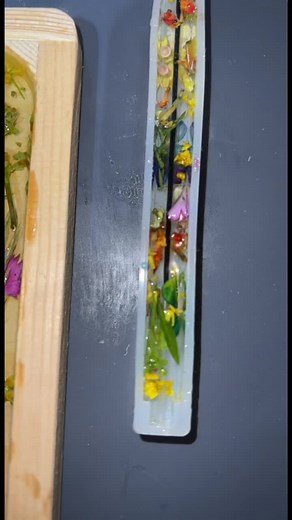 Epoxy pens ✌🏼 #epoxy #epoxyresin #epoxypens #art #viral #handmade #BreakYourAlgorithm #follow #like #flowers #flowershower