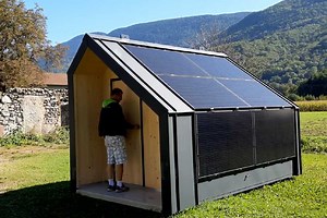 BonneCabane, un étonnant abri de jardin moderne et prêt à l'emploi équipé de panneaux solaires