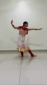 Little niece learning a new dance for Deepavali ❤ | Hannah Yeoh