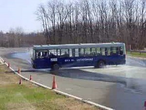 Bus drift