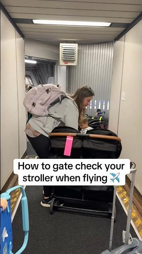 How to Gate Check Your Stroller When Flying ✈️