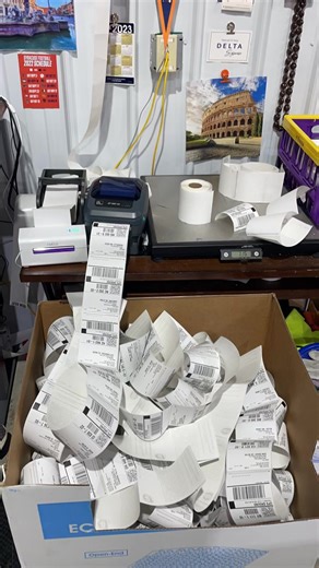 3.4K views · 124 reactions | Today kicks off Chocolate Pizza Company’s holiday shipping surge with over 1,000 packages of our delicious gourmet chocolate gifts heading out the door to customers coast-to-coast and around the globe. In fact, included in today’s shipments are orders going to India, Canada, United Kingdom, Japan, New Zealand, Germany, France and Finland! Is one of these packages heading your way? https://www.chocolatepizza.com/christmas-home/ | Chocolate Pizza | Facebook