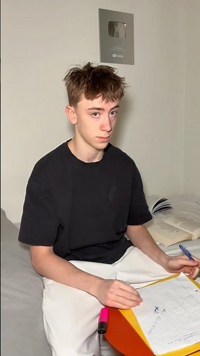 JUST DOING HOMEWORK 🤣🎮 #shorts