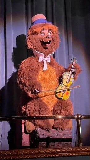 The fiddle makes or breaks a Disney performance #disneyworld #musicbehindthescenes
