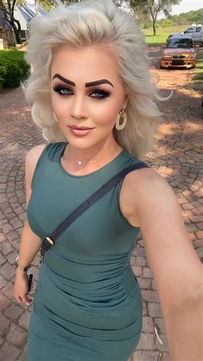 Ladies, so there's this girl She's pretty, nice, amazing, and has gorgeous eyes. Her personality is stunning. Her smile is worth millions.: She reminds me of a sunset how pretty she is and she's reading this right now Don’t let anyone tell you otherwise | Danelle Ann Smith