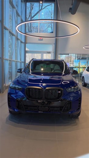 Discover the BMW X5 at BMW of West Springfield