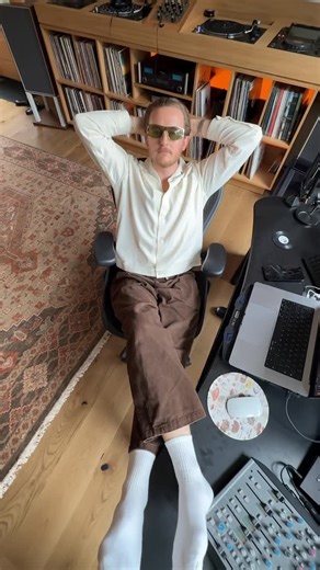 Disclosure on Instagram: "NO CAP in 1 minute or less 🚫🧢"