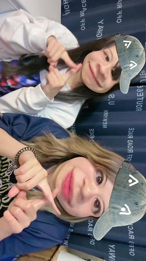 話して中身知ってもらった途端に、どんな小さい子からでもナメられる高身長姉妹👭です。 私生活忙しくて最近撮れてないので、１年ちょい前の下書きあげときます^_^ 妹@SENA MIZUTOME の表情筋がツボな姉です #高身長 #高身長女子 #02 #09 #でくのぼうを回避したい #北海道 #バスケ女子