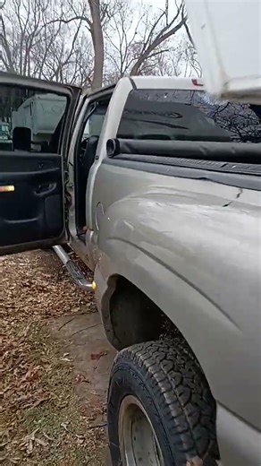 dually towing a 5th wheel camper for a customer