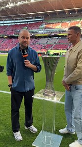 De trofee waar het vanavond allemaal om draait! 🥰⚔️ Crystal Palace 𝐯𝐬. Rayo Vallecano⏰ Nu live!🍿 Ziggo Sport↝ voor heel Nederland gratis te zien via Ziggo Sport Free! 🎁#ZiggoSport #UECL #CRYRAY